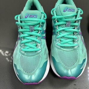 ASICS Women's Turquoise and Purple Athletic Shoes